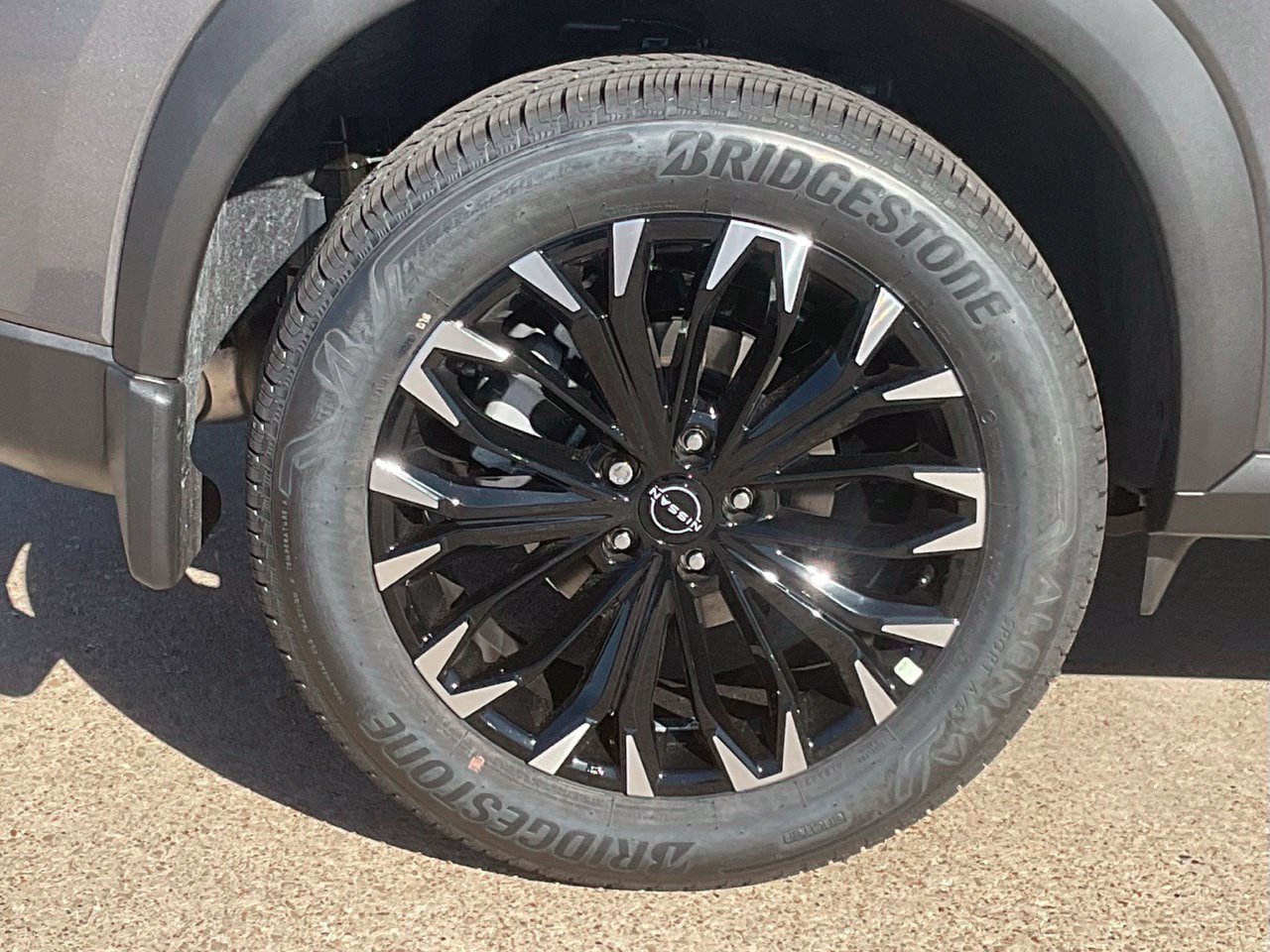 New 2027 Nissan Rogue Dark Armor AWD/4WD image 7