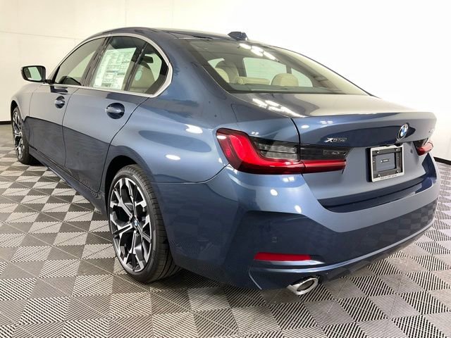 Certified 2025 BMW 330i xDrive Sedan w/ Premium Package AWD/4WD image 4