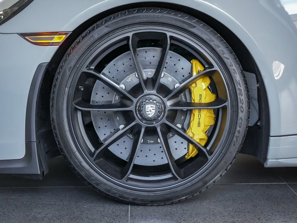 Certified 2019 Porsche 911 Speedster image 11