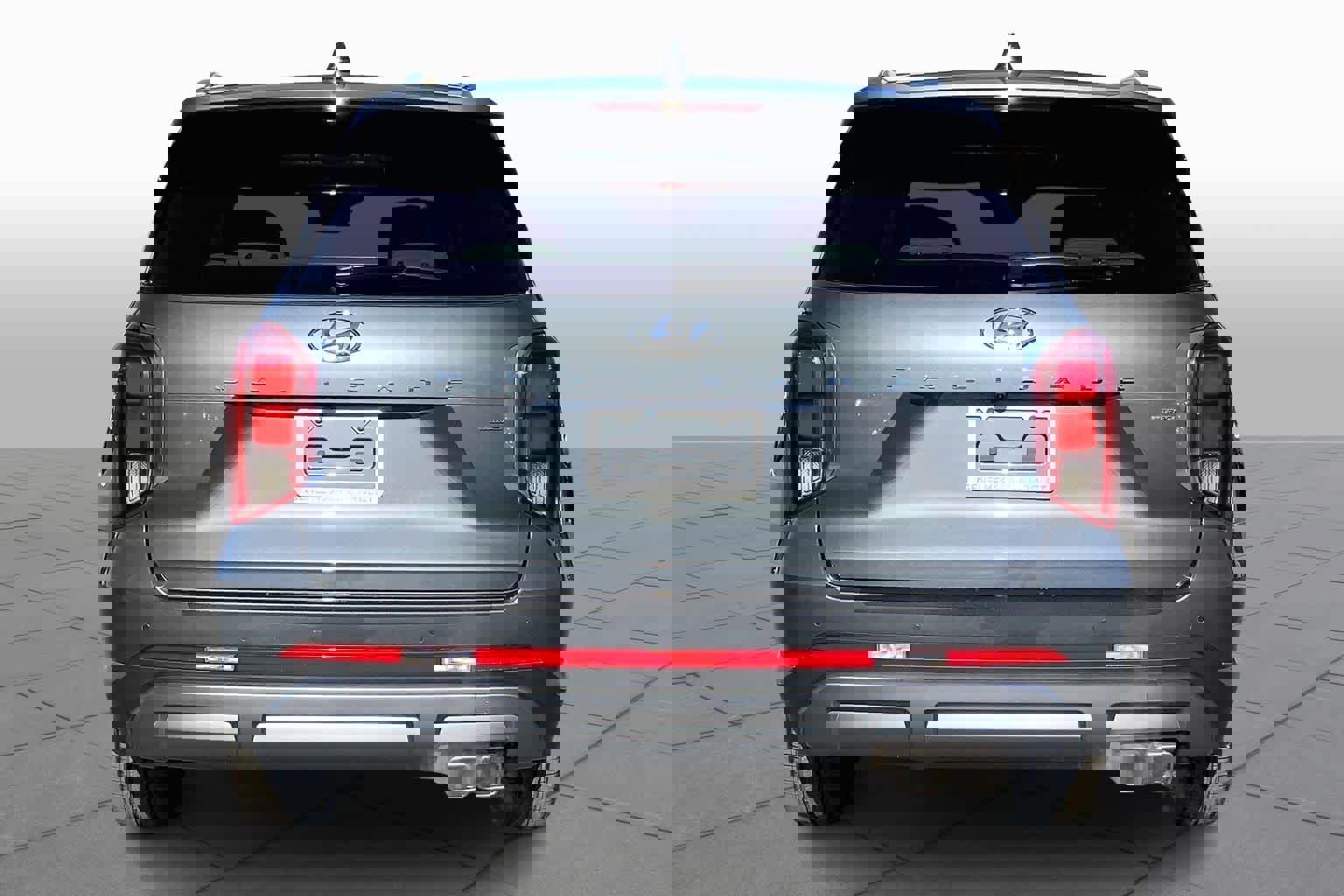 Used 2025 Hyundai Palisade Limited image 4