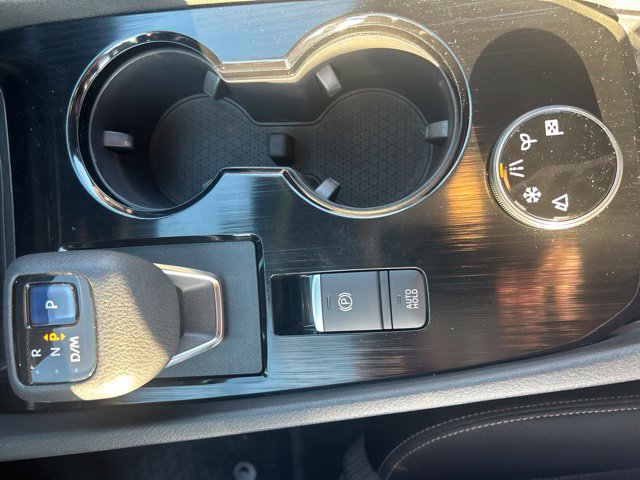 Used 2021 Nissan Rogue SV AWD/4WD image 19