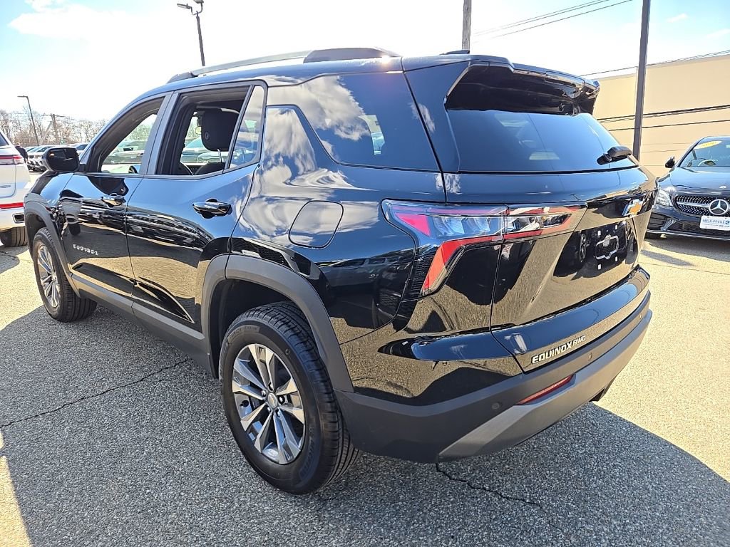 Used 2025 Chevrolet Equinox LT image 12