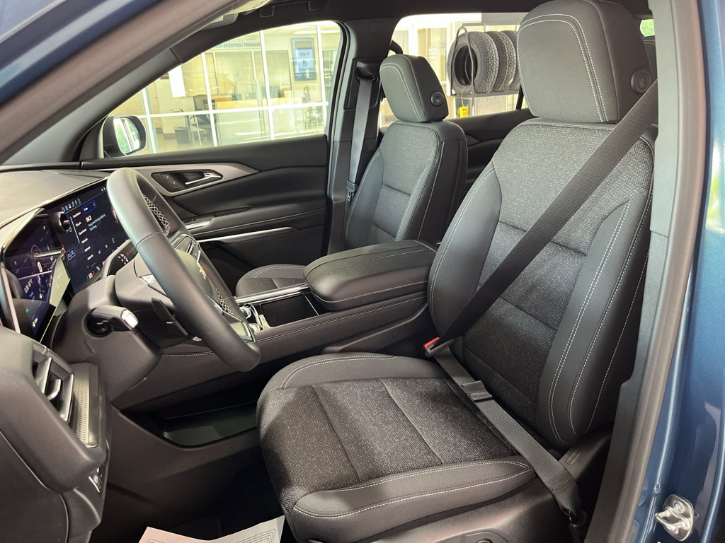 New 2026 Chevrolet Traverse LT FWD image 13