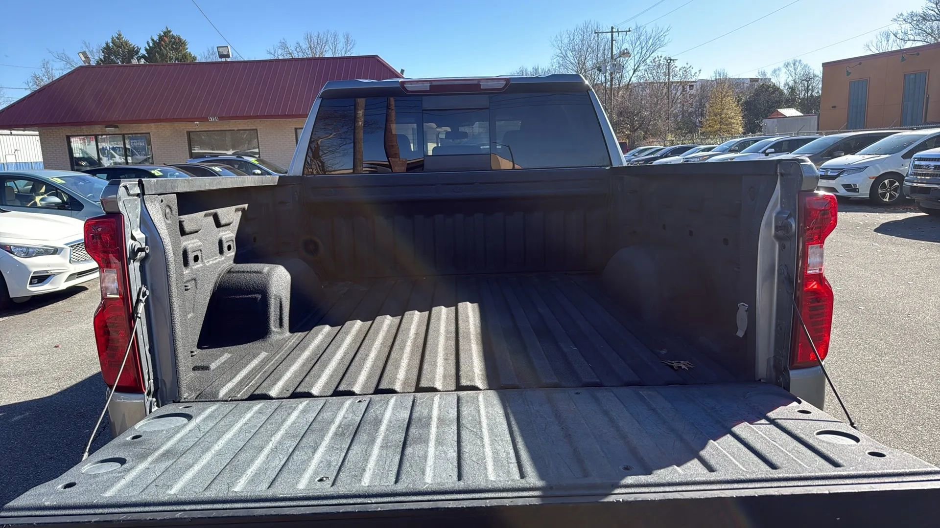 Used 2020 Chevrolet Silverado 1500 LT w/ All-Star Edition image 6