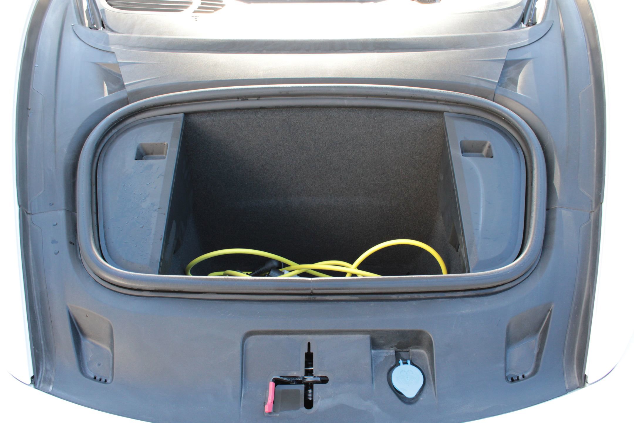 Used 2023 Porsche Taycan 4S image 26