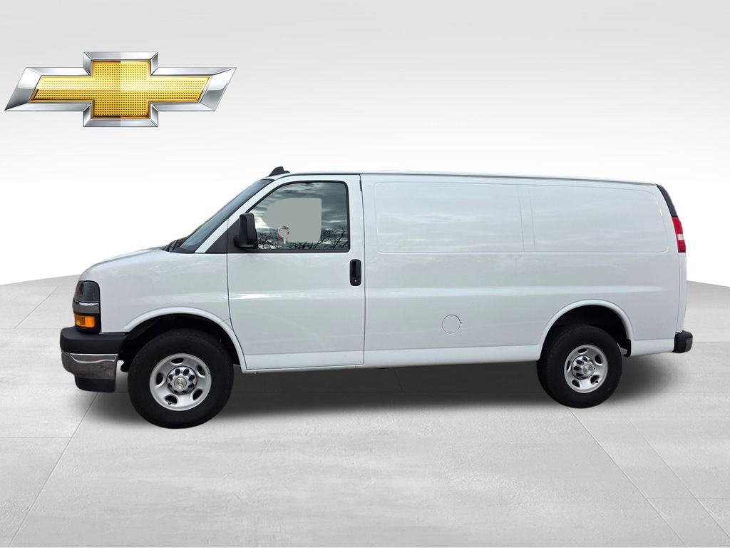 Certified 2024 Chevrolet Express 2500 w/ Driver Convenience Package image 3