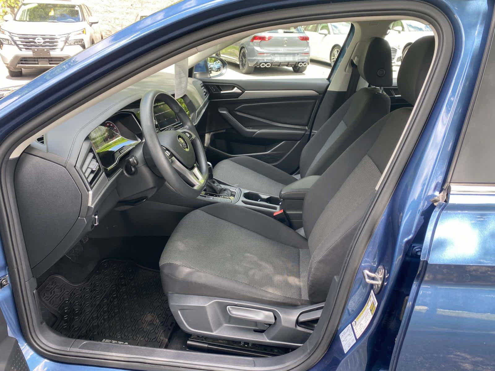 Used 2021 Volkswagen Jetta S w/ Driver Assistance Package FWD image 10