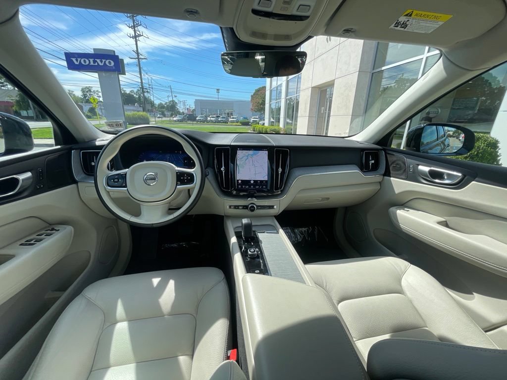 Used 2024 Volvo XC60 B5 Plus w/ Protection Package Premier AWD/4WD image 19