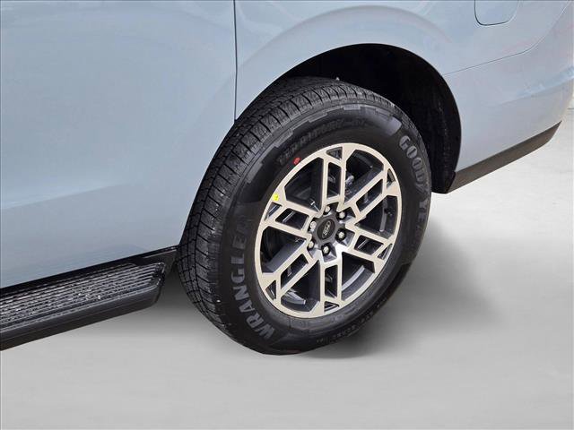 New 2026 Ford Expedition Max Active image 10