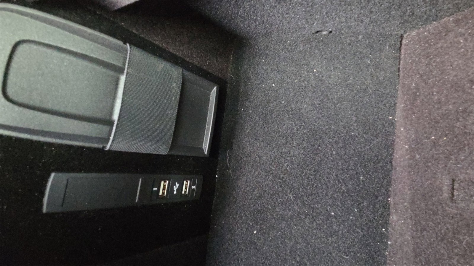 Used 2015 Mercedes-Benz S 550 Sedan w/ Premium 1 Package image 23