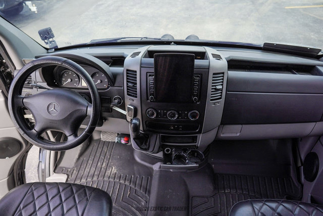 Used 2012 Mercedes-Benz Sprinter 3500 image 23