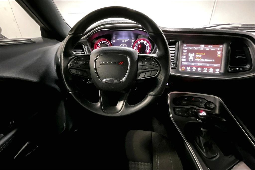 Used 2022 Dodge Challenger SXT w/ Blacktop Package image 7