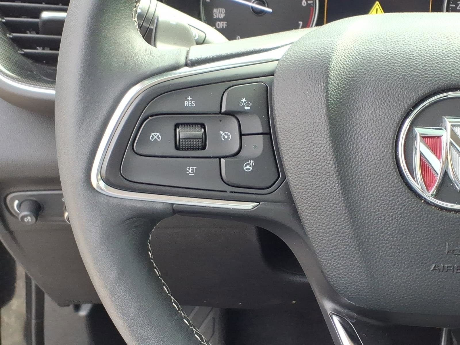Used 2023 Buick Envision Essence w/ Sport Touring Package AWD/4WD image 17