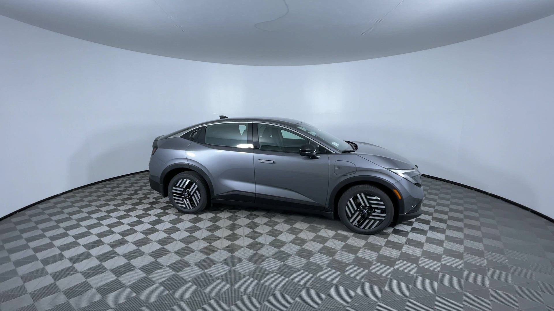 New 2026 Nissan Leaf SV+ w/ Floor Mat Package (SV+) FWD image 2
