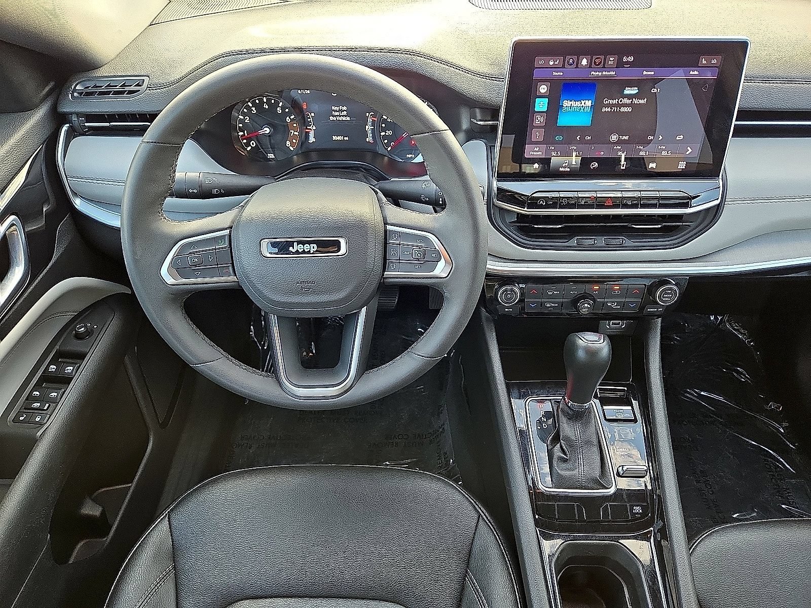 Used 2025 Jeep Compass Limited AWD/4WD image 19