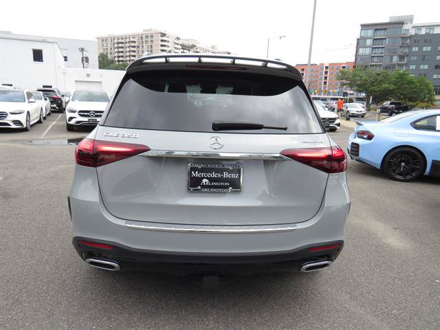 Certified 2025 Mercedes-Benz GLE 350 4MATIC w/ AMG Line Exterior image 3