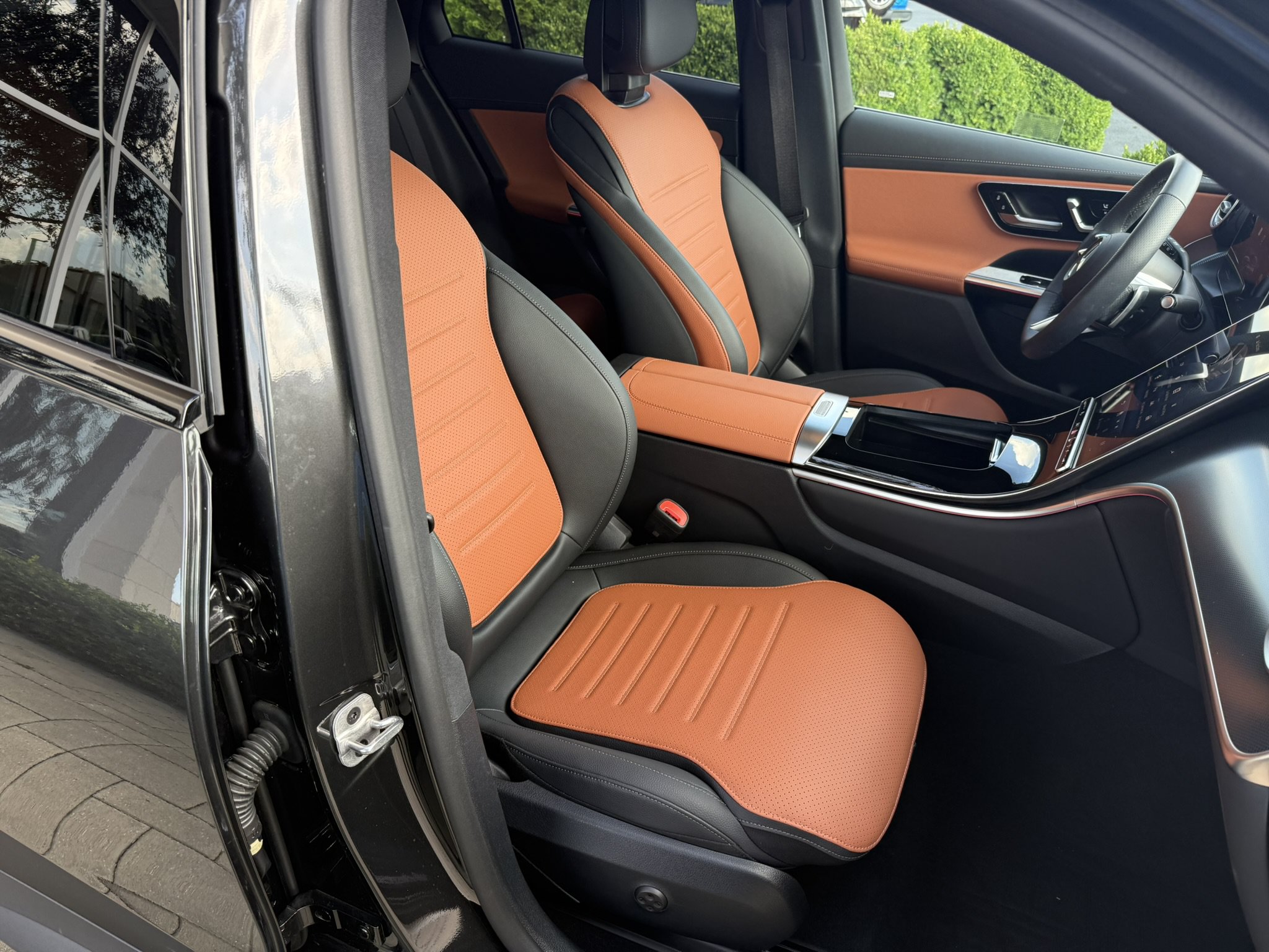 Used 2026 Mercedes-Benz GLC 300 4MATIC image 20