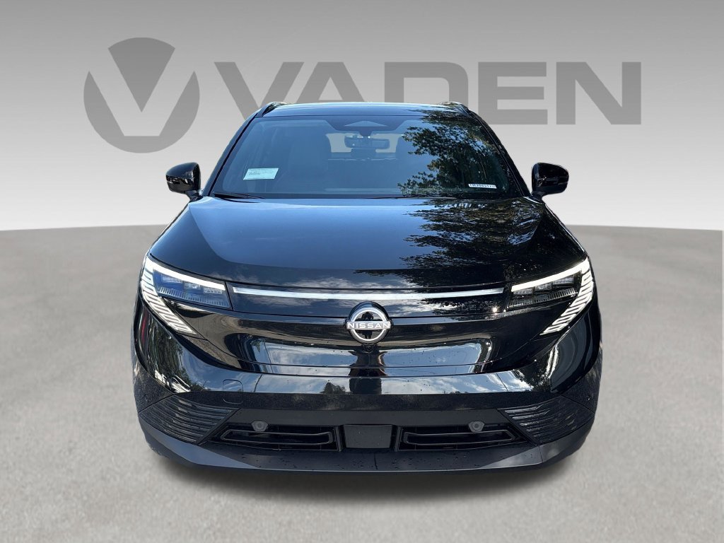 New 2026 Nissan Leaf Platinum+ w/ Cargo Package (Platinum+) FWD image 2