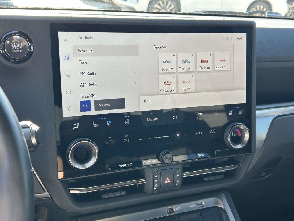 Used 2024 Lexus GX 550 w/ Accessory Package (2T) AWD/4WD image 23