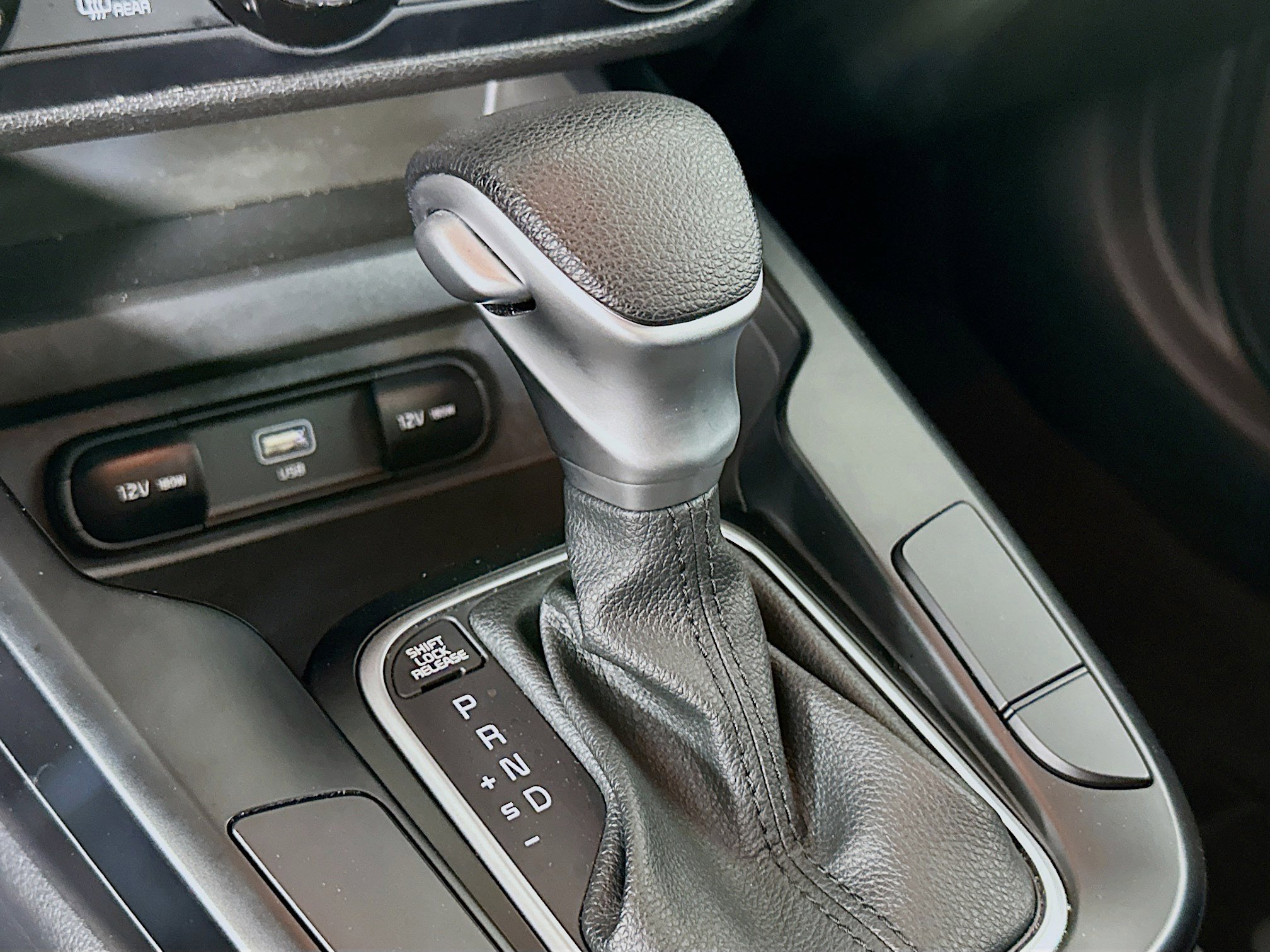 Used 2025 Kia Soul LX w/ LX Technology Package image 24