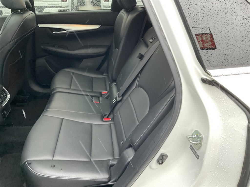 Used 2021 INFINITI QX50 Luxe w/ Appearance Package image 18