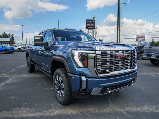 New 2025 GMC Sierra 2500 Denali w/ Denali Reserve Package
