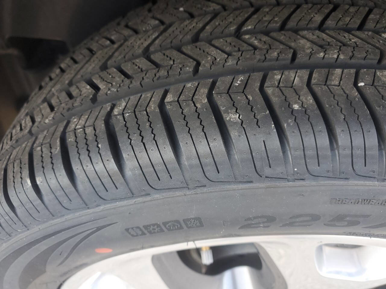 Used 2020 Jeep Compass Limited image 3