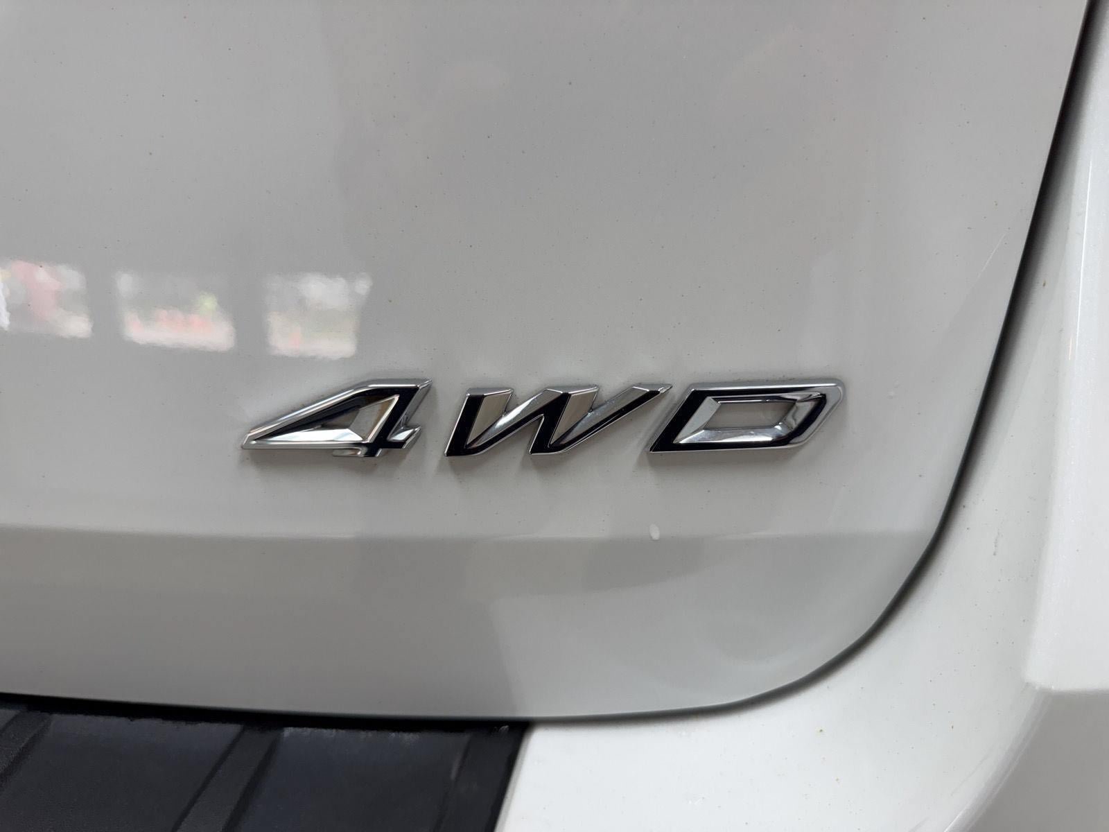 Used 2024 Ford Explorer XLT w/ Equipment Group 202A AWD/4WD image 36