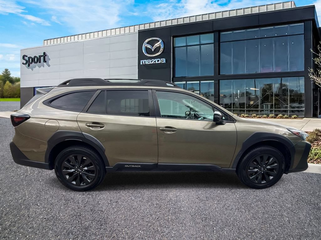 Used 2024 Subaru Outback Onyx Edition AWD/4WD image 2