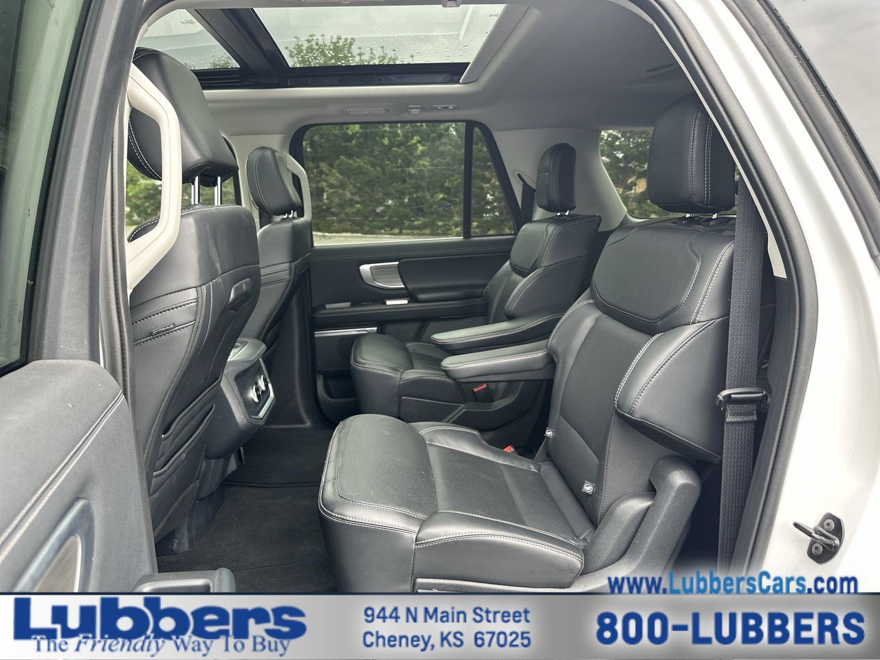 Used 2025 Ford Expedition Max Platinum AWD/4WD image 22