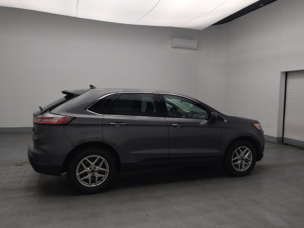 Used 2023 Ford Edge SEL image 10