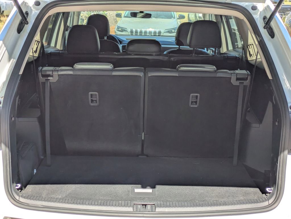 Used 2022 Volkswagen Atlas SE image 11