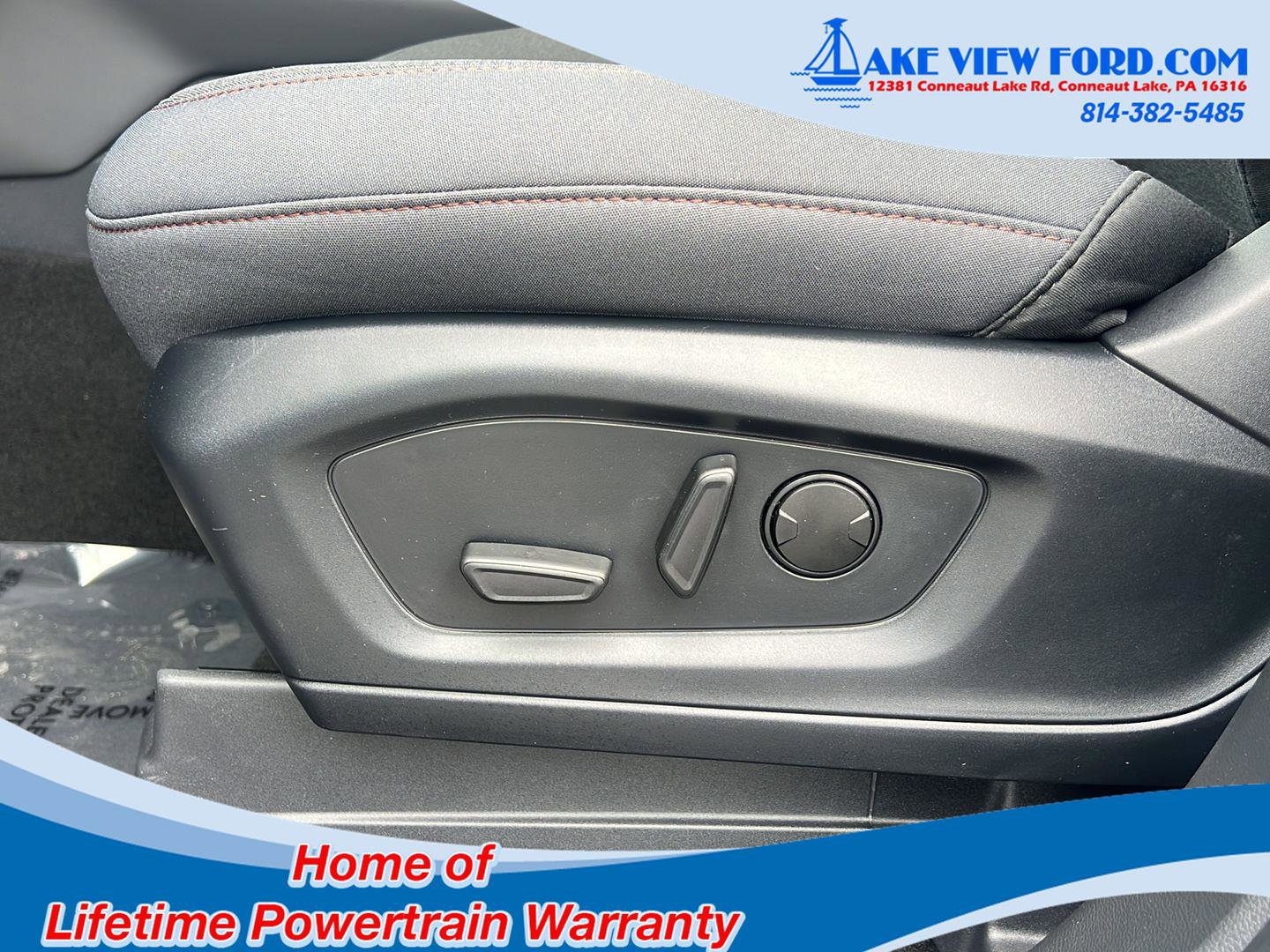 New 2026 Ford Explorer Active image 19