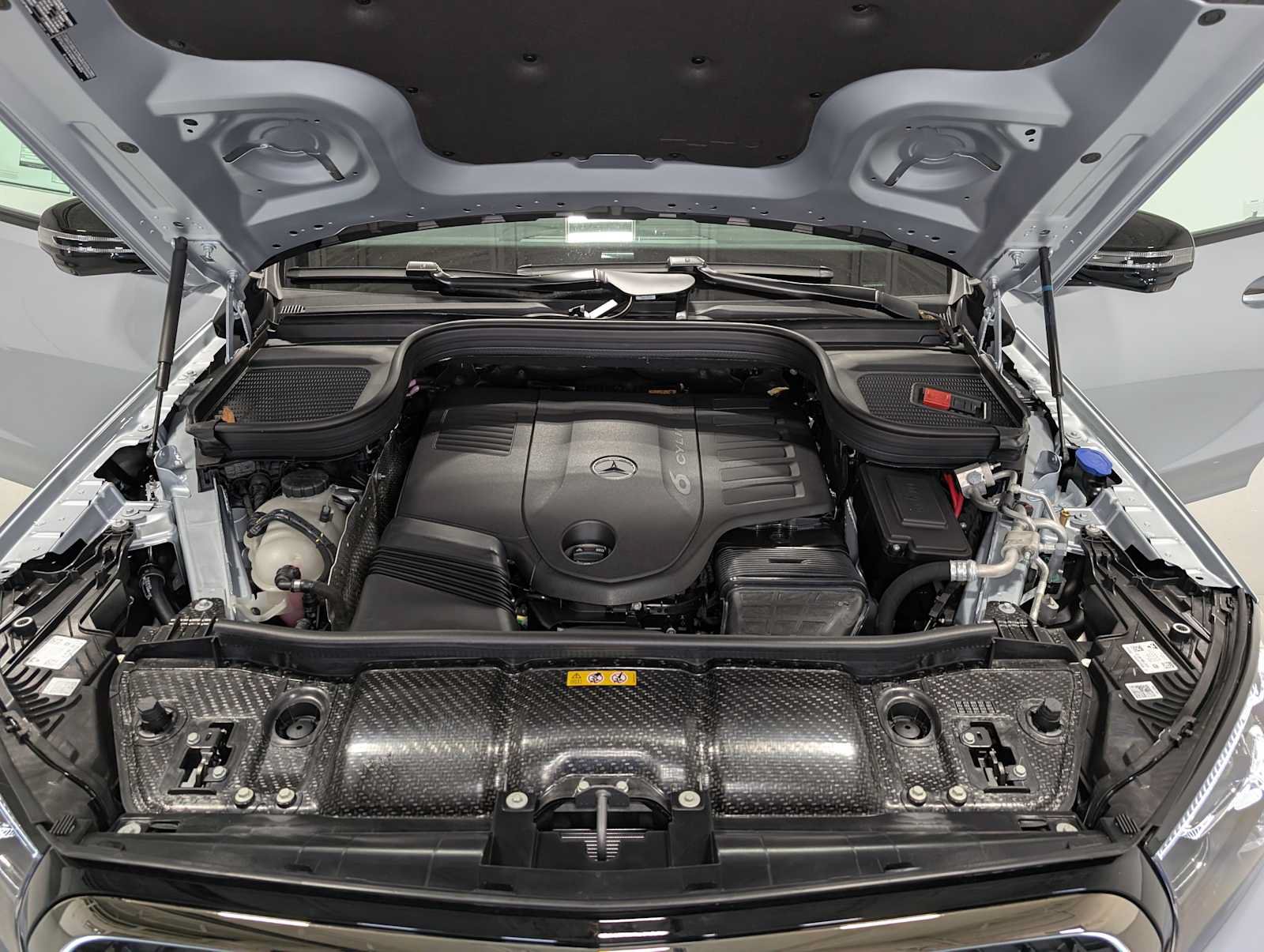 New 2027 Mercedes-Benz GLS 450 4MATIC image 11