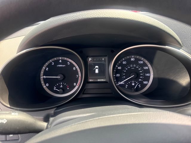 Used 2018 Hyundai Santa Fe SE FWD image 12