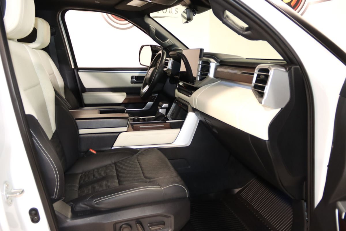 Used 2024 Toyota Tundra Capstone AWD/4WD image 63