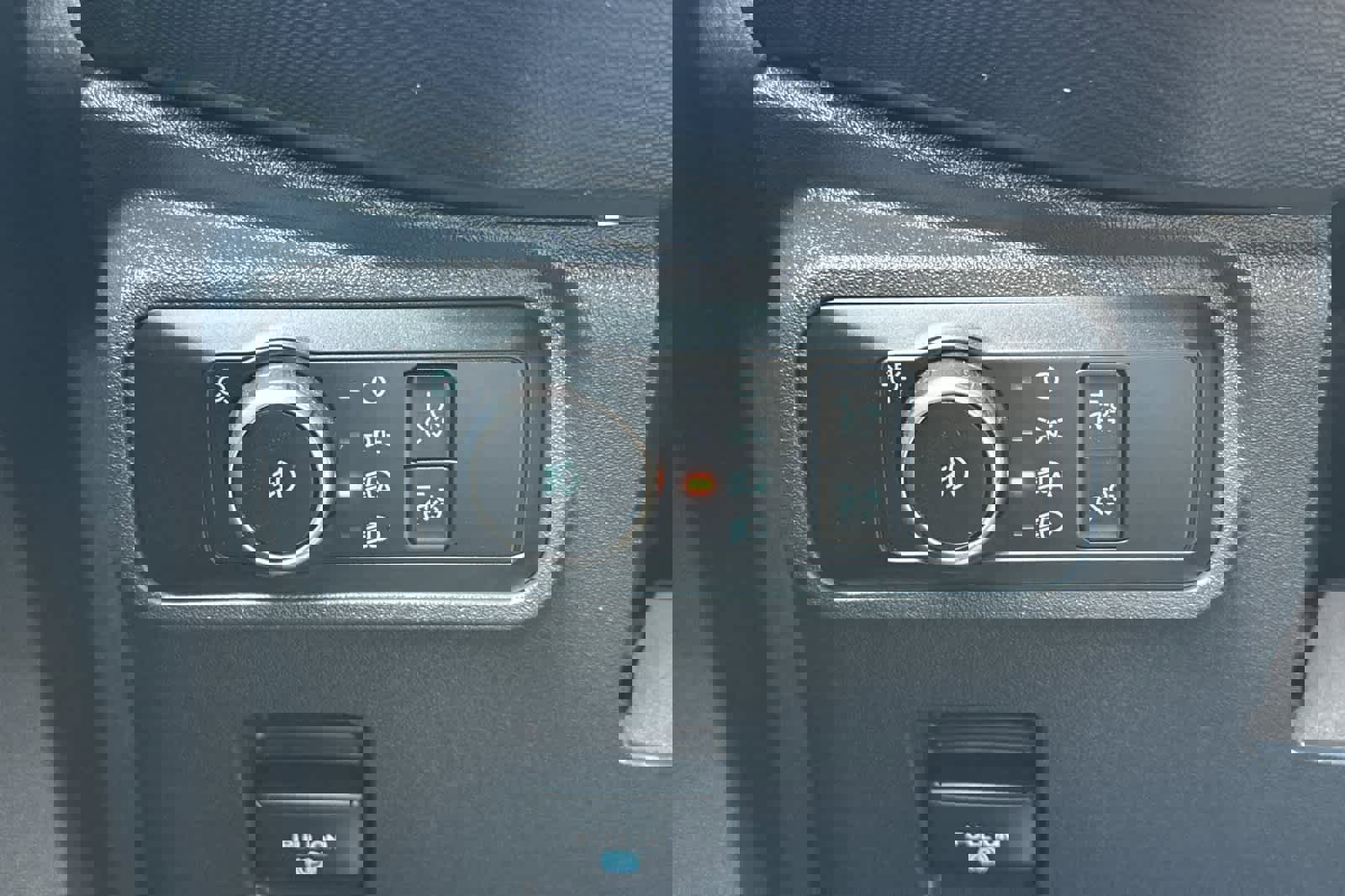 Used 2024 Ford Bronco Heritage Edition image 30