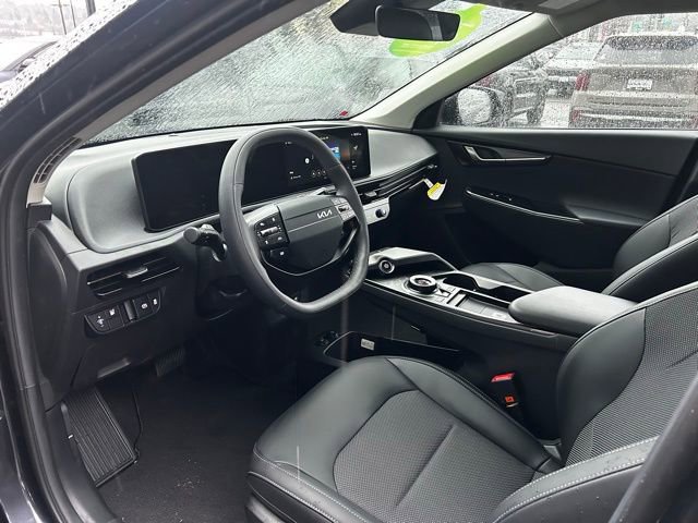 New 2025 Kia EV6 Light RWD image 13