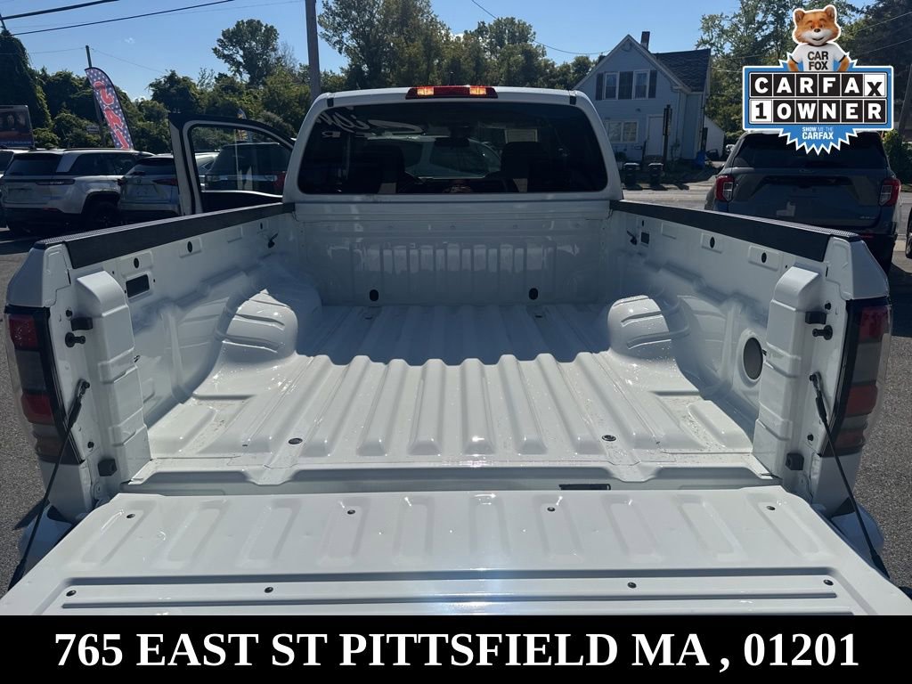 Used 2025 Nissan Frontier SV image 13