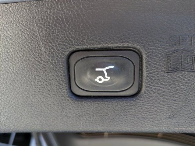 Certified 2024 Ford Edge ST-Line image 19