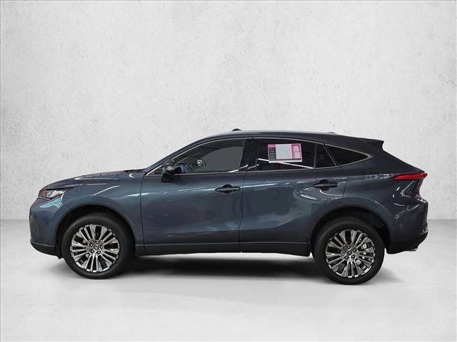 Used 2023 Toyota Venza XLE AWD/4WD image 9