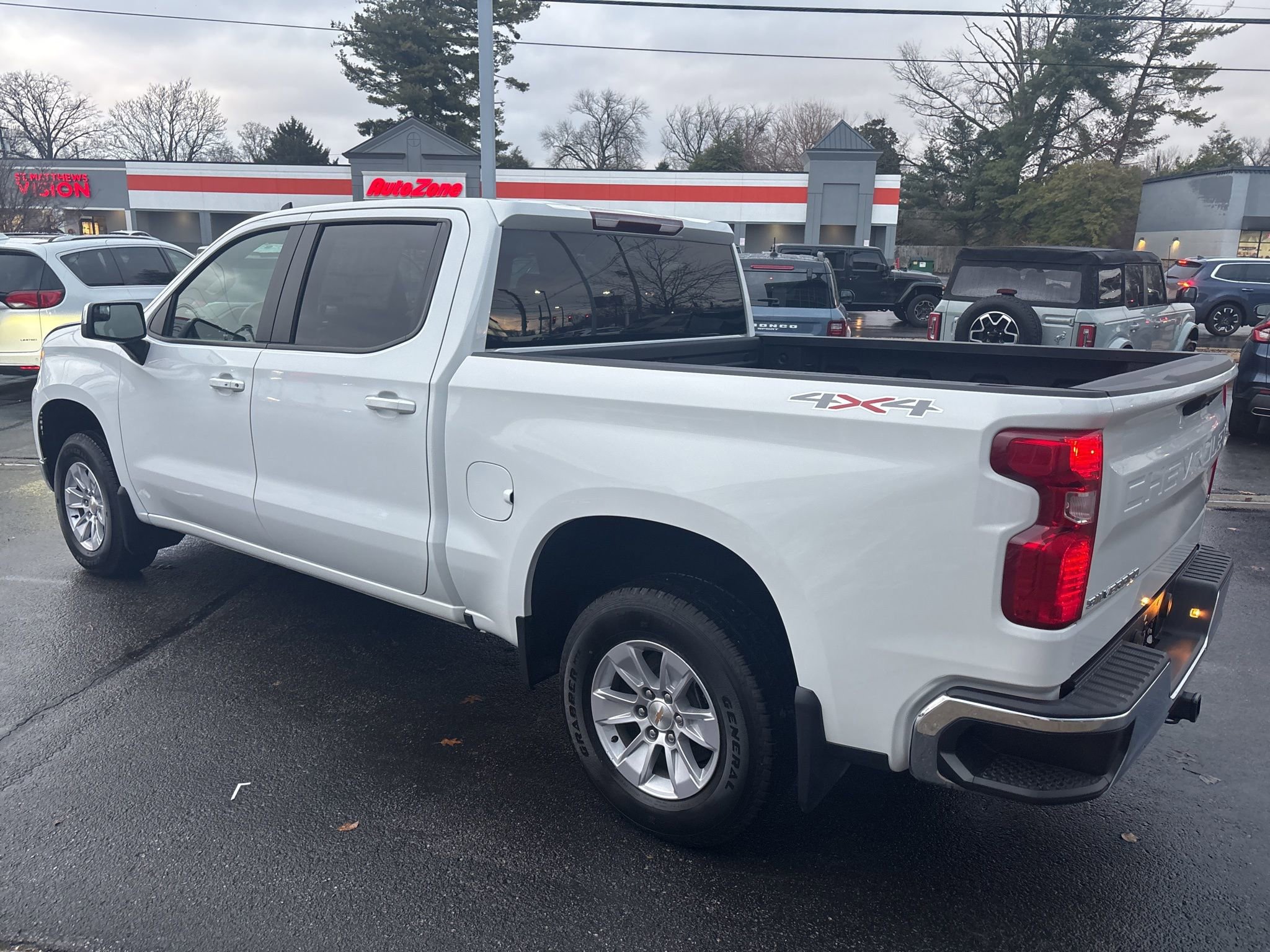 Used 2025 Chevrolet Silverado 1500 LT w/ Protection Package image 8