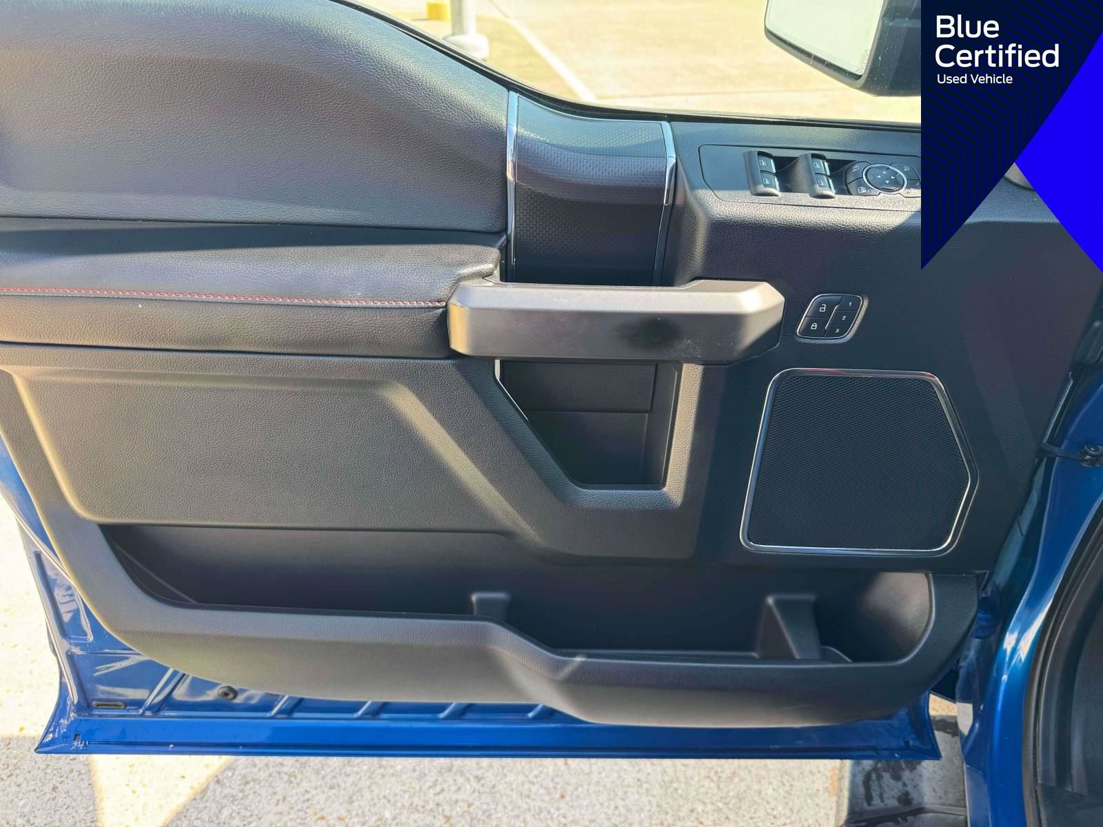 Certified 2017 Ford F150 Lariat w/ Equipment Group 502A Luxury image 24