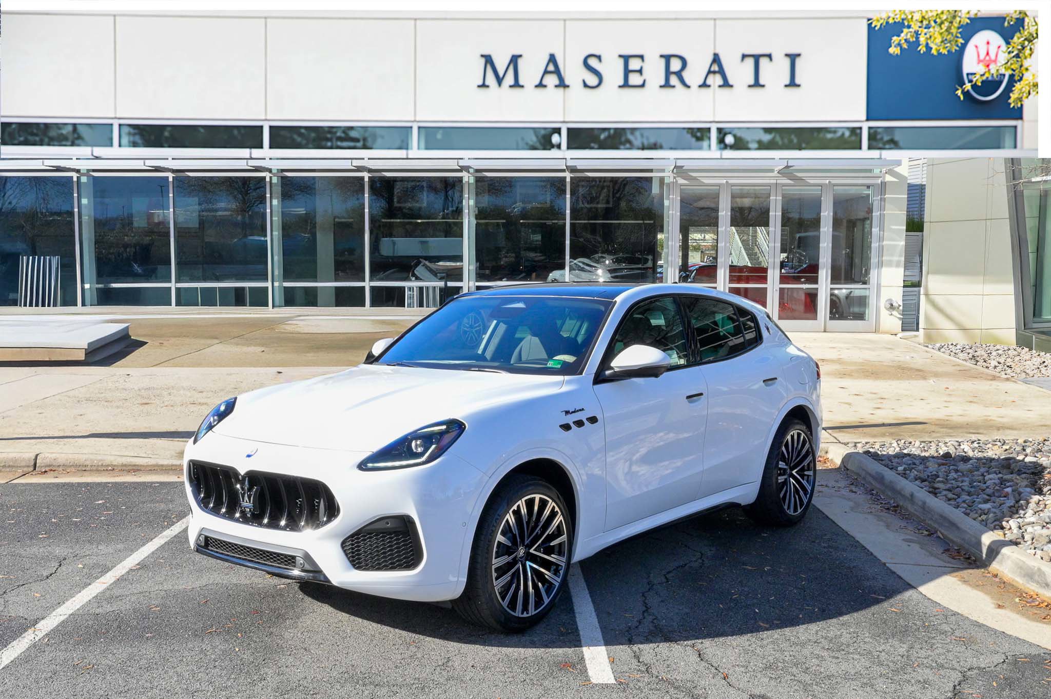 New 2025 Maserati Grecale Modena image 1