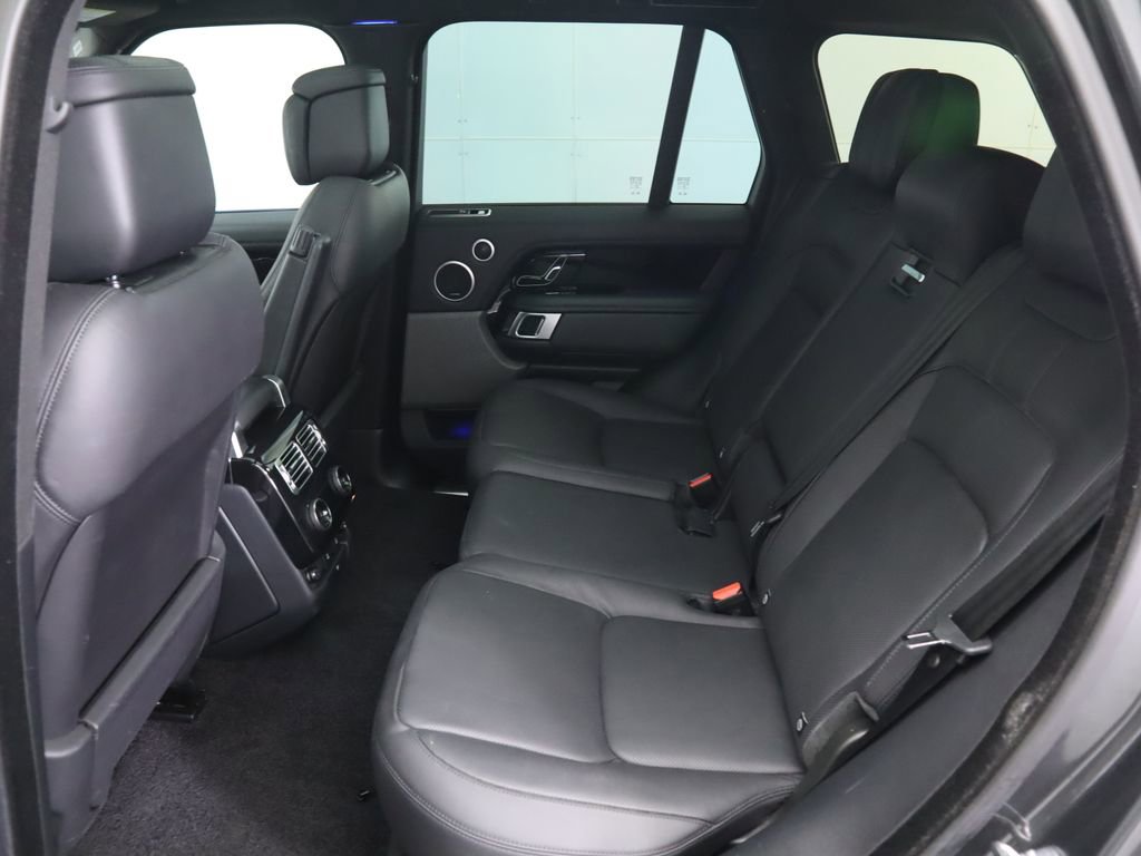 Used 2018 Land Rover Range Rover Supercharged image 21