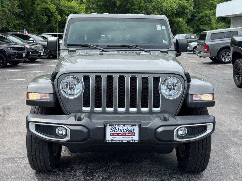 Used 2022 Jeep Gladiator Overland w/ Popular Equipment Package AWD/4WD image 9