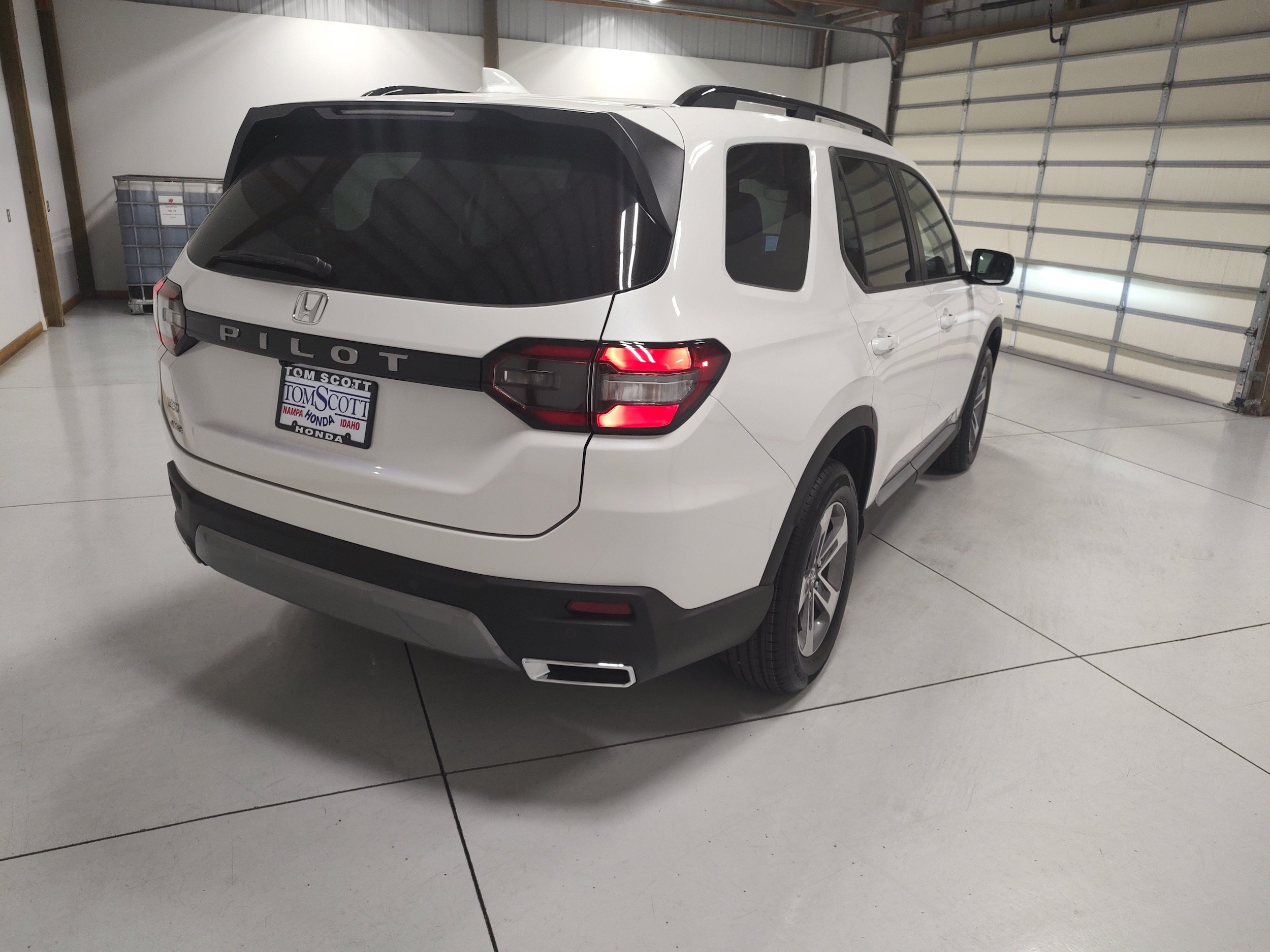 New 2026 Honda Pilot EX-L image 15