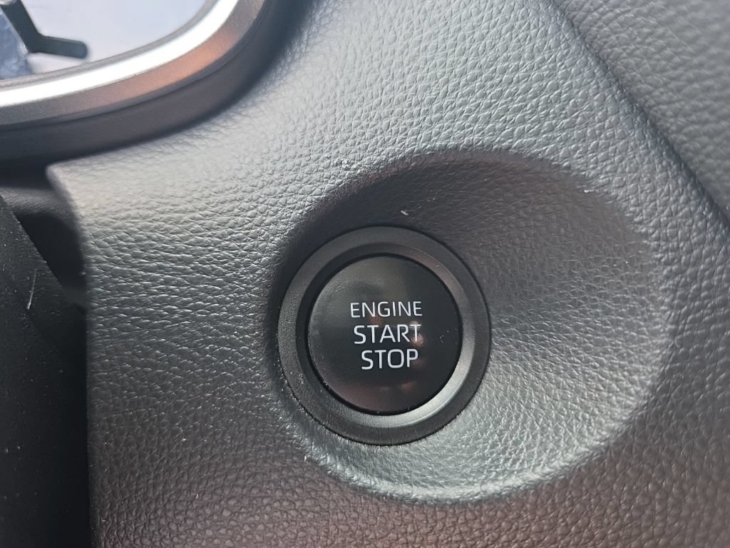 Certified 2025 Toyota Corolla Cross XLE AWD/4WD image 23
