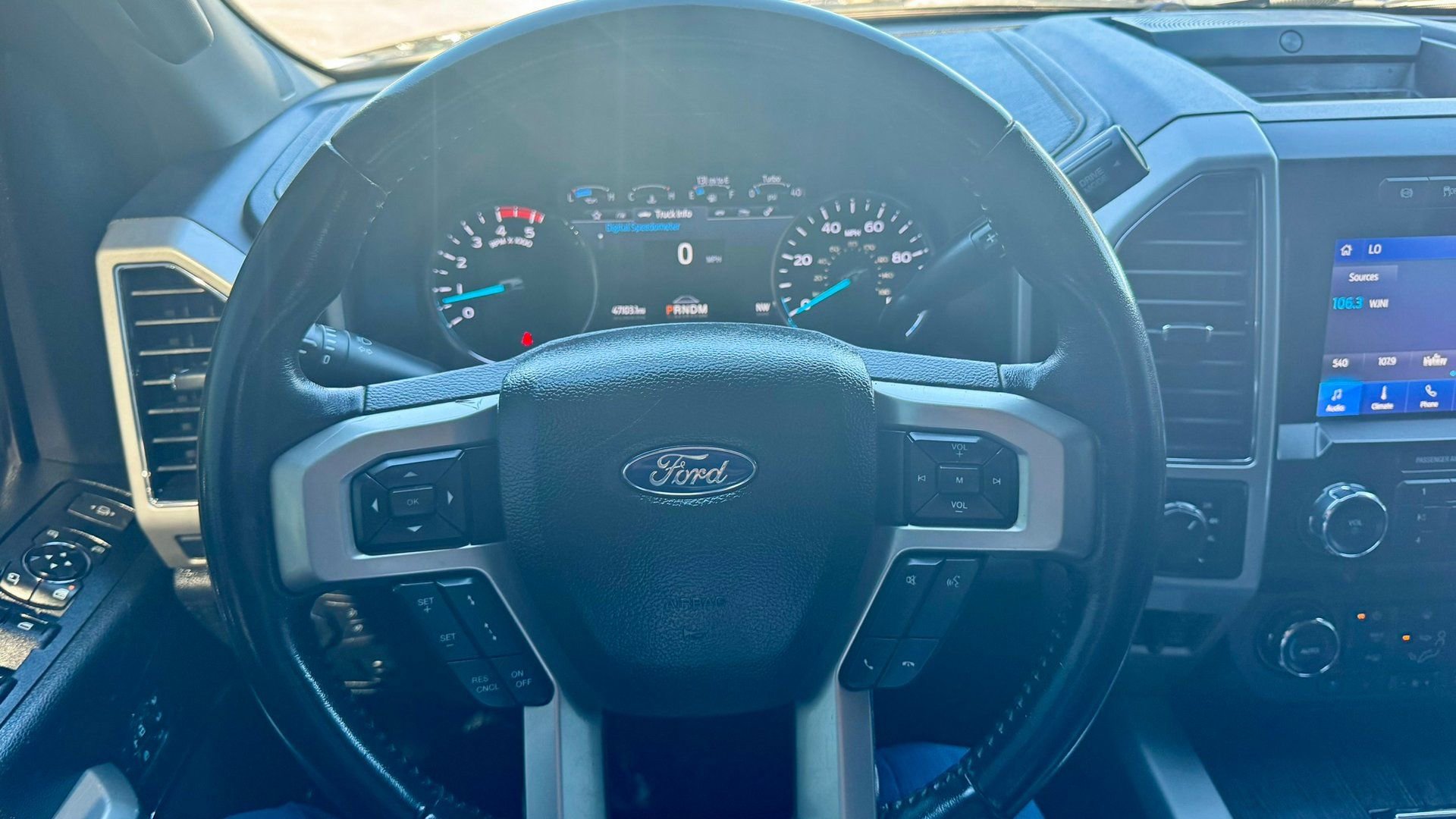 Certified 2021 Ford F250 Lariat w/ Lariat Ultimate Package image 31