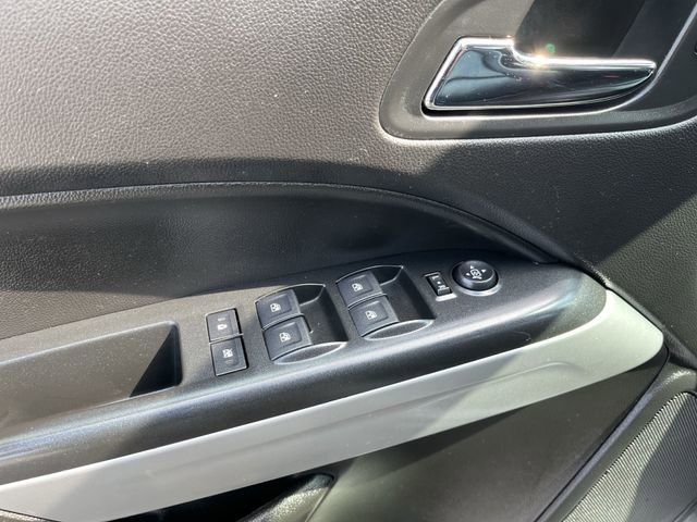 Used 2018 Chevrolet Colorado LT w/ Redline Special Edition AWD/4WD image 17